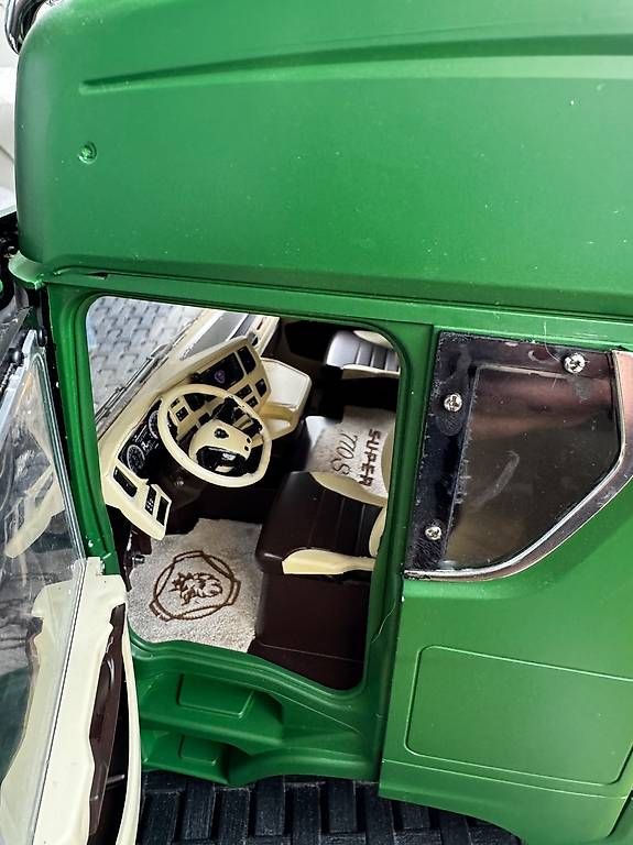 Scania Modellismo RC: RC Scania mit Anhänger – Usato da Wil SG venduto da robsy11 4