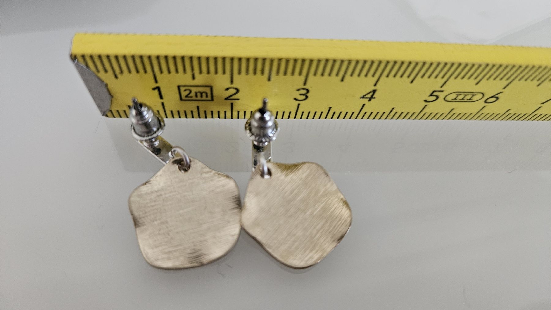 Orecchini pendenti & Orecchini a lobo: Orecchini oro-argento (bigiotteria) – Nuovo e nell'imballaggio originale da Melano venduto da H-Sara 2