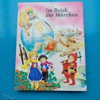 Im Reich der Märchen - Antikes Märchenbuch