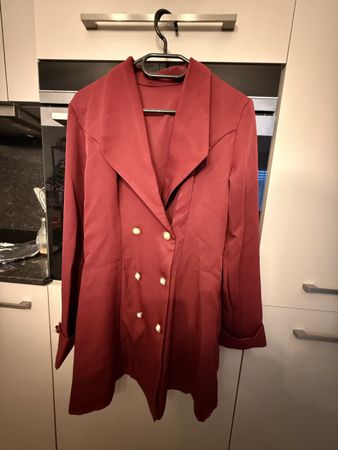 Veste bordeaux élégante, idéale pour l'automne 🍁🍂