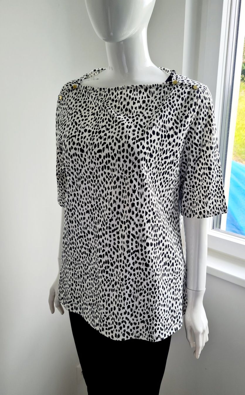 T-shirt: Shirt NEU schwarz/ weiß Gr.M – Nuovo e nell'imballaggio originale da Schaffhausen venduto da Catboot01