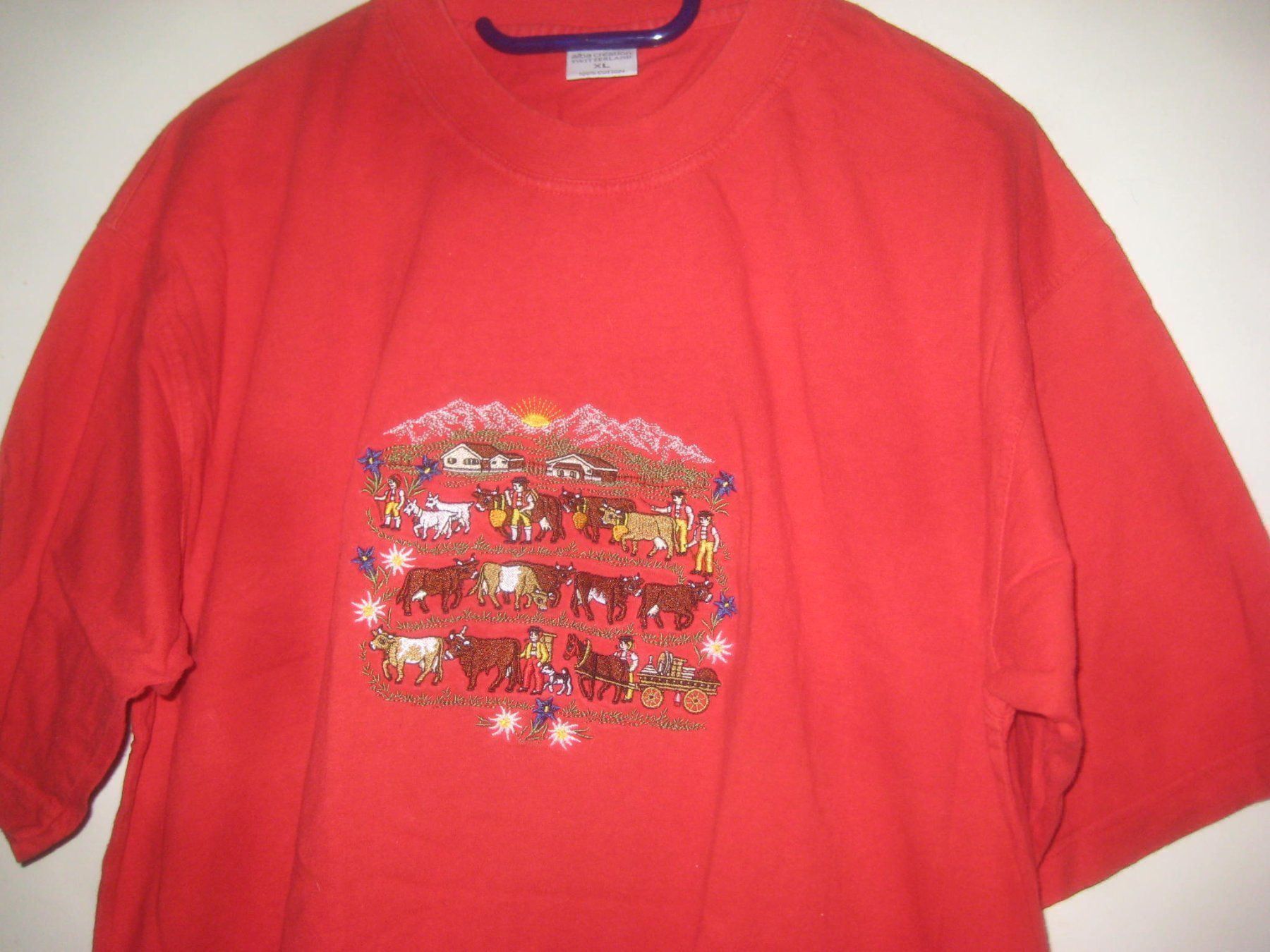 T-Shirts: DAMEN  T -SHIRT – Gebraucht aus Uster von flocke1 1