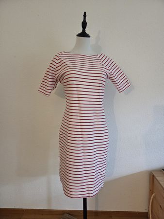 Tommy Hilfiger Kleid rot-weiss gestreift Grösse M (38-40)
