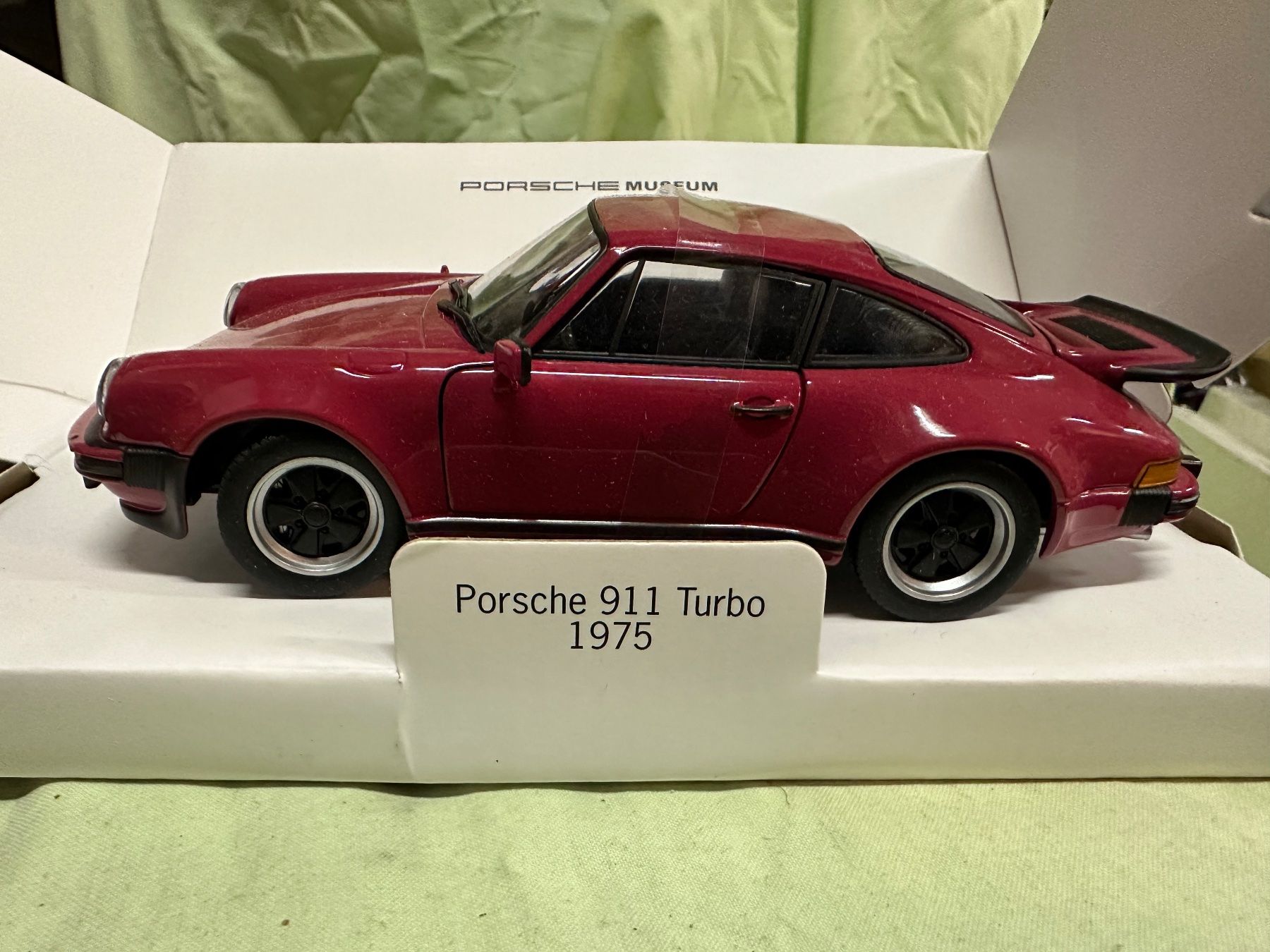 Porsche Modellautos: Porsche 911 Turbo 1975 Oldtimer classic – Neu (gemäss Beschreibung) aus Reinach AG von rares75