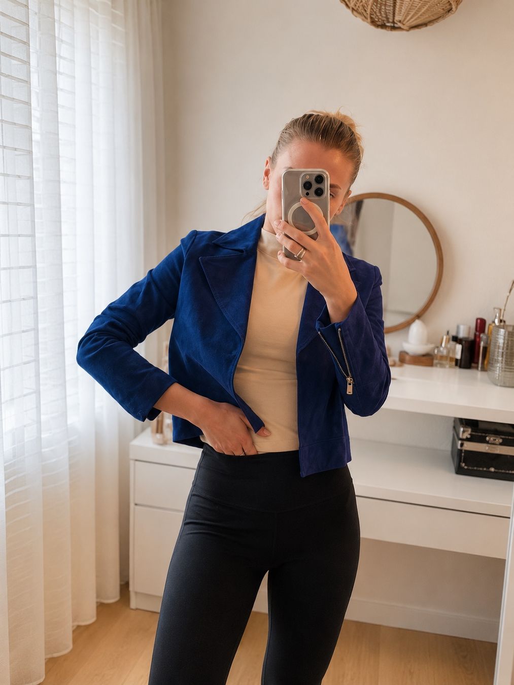 Giacche: Blue natural suede leather jacket, S – Usato da Sattel venduto da Zlata1 2