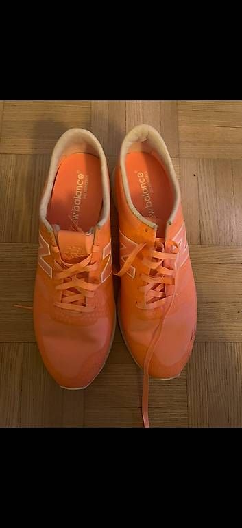 Scarpe da donna: New Balance Schuhe NEU – Usato da Killwangen venduto da Fischli15