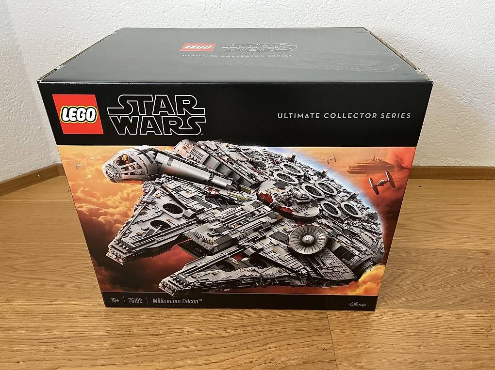 Kit di costruzioni: LEGO Star Wars UCS 75192 Millenium Falcon – Nuovo e nell'imballaggio originale da Oberdiessbach venduto da beh_r9z2