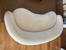 Modernes Designsofa Teddy Stoff Cremefarben organische Form