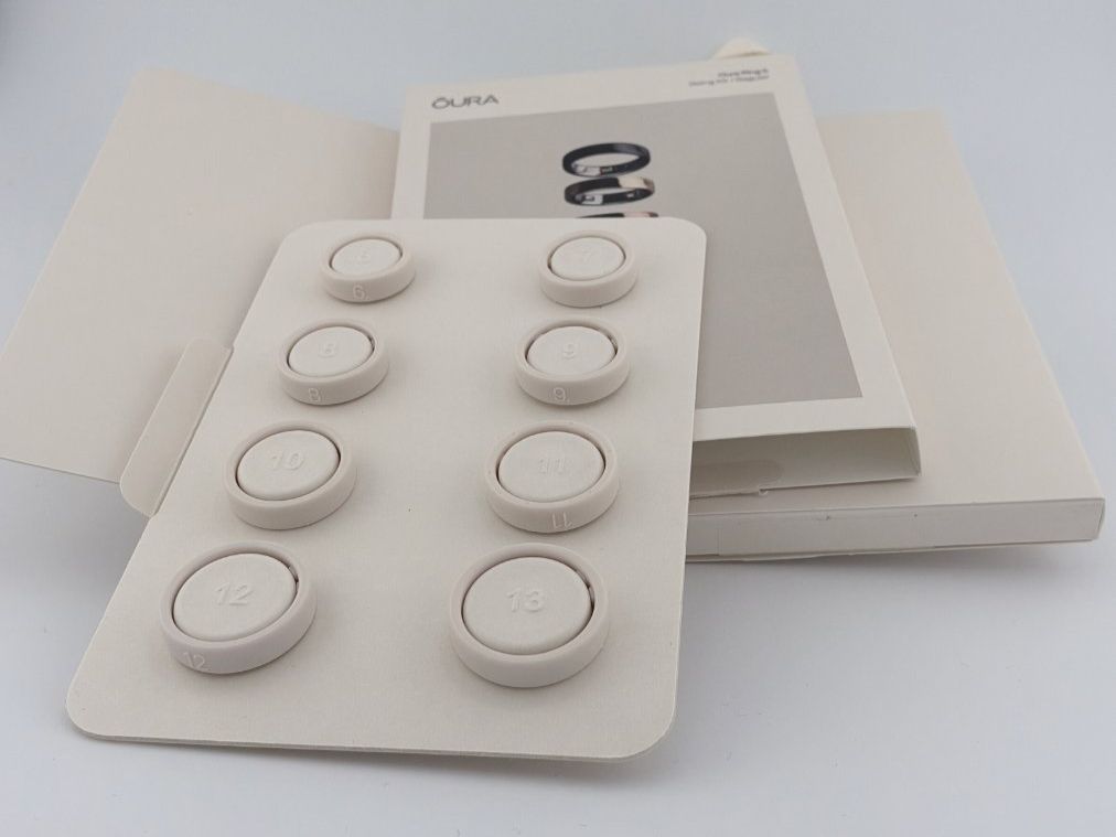 Oura Anelli: Oura Ring 5 Sizing Kit – Nuovo e nell'imballaggio originale da Fribourg venduto da SebDelCH 1