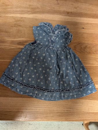 kurzarm Kleidchen Gr. 56