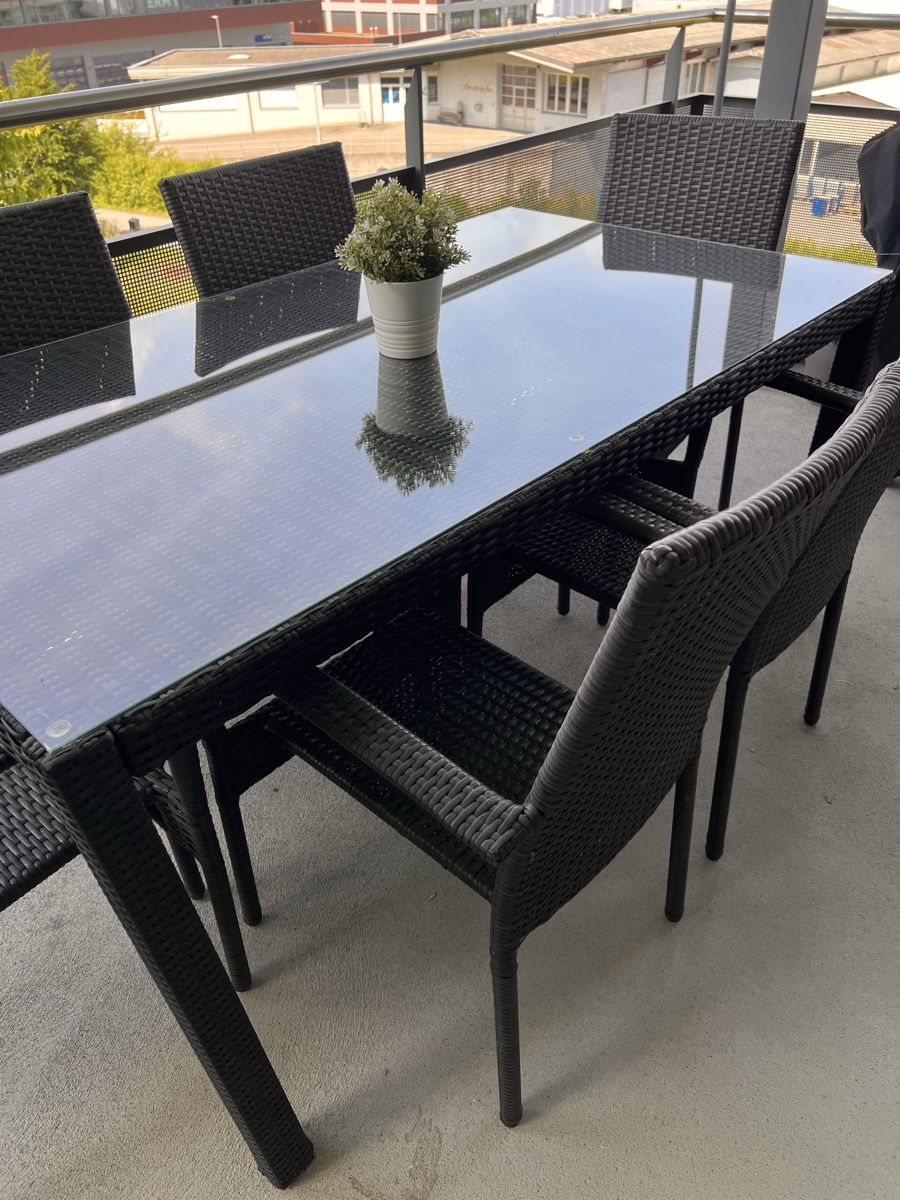 Set di tavolo e panche: Tisch mit 6 Stühlen – Usato da Root venduto da aap_szy2 3