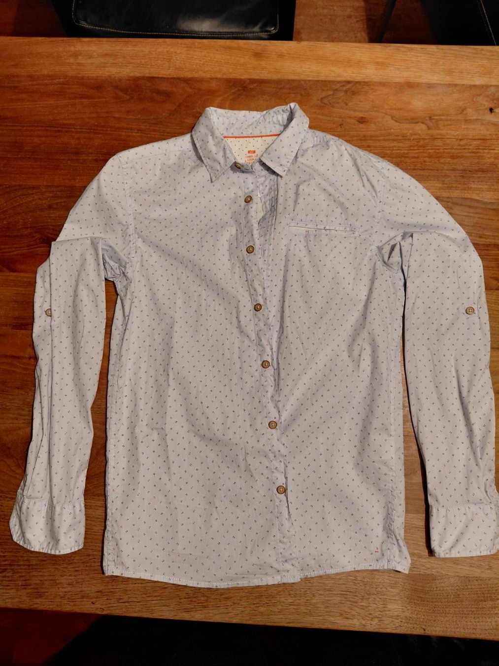 Chemises, T-shirts & Polos: Hemd Grösse 170/176 – D'occasion à Otelfingen par ani_2dzh