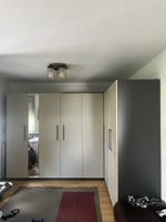 Ikea Kleiderschrank Eckschrank grau/beige mit Kupfergriff