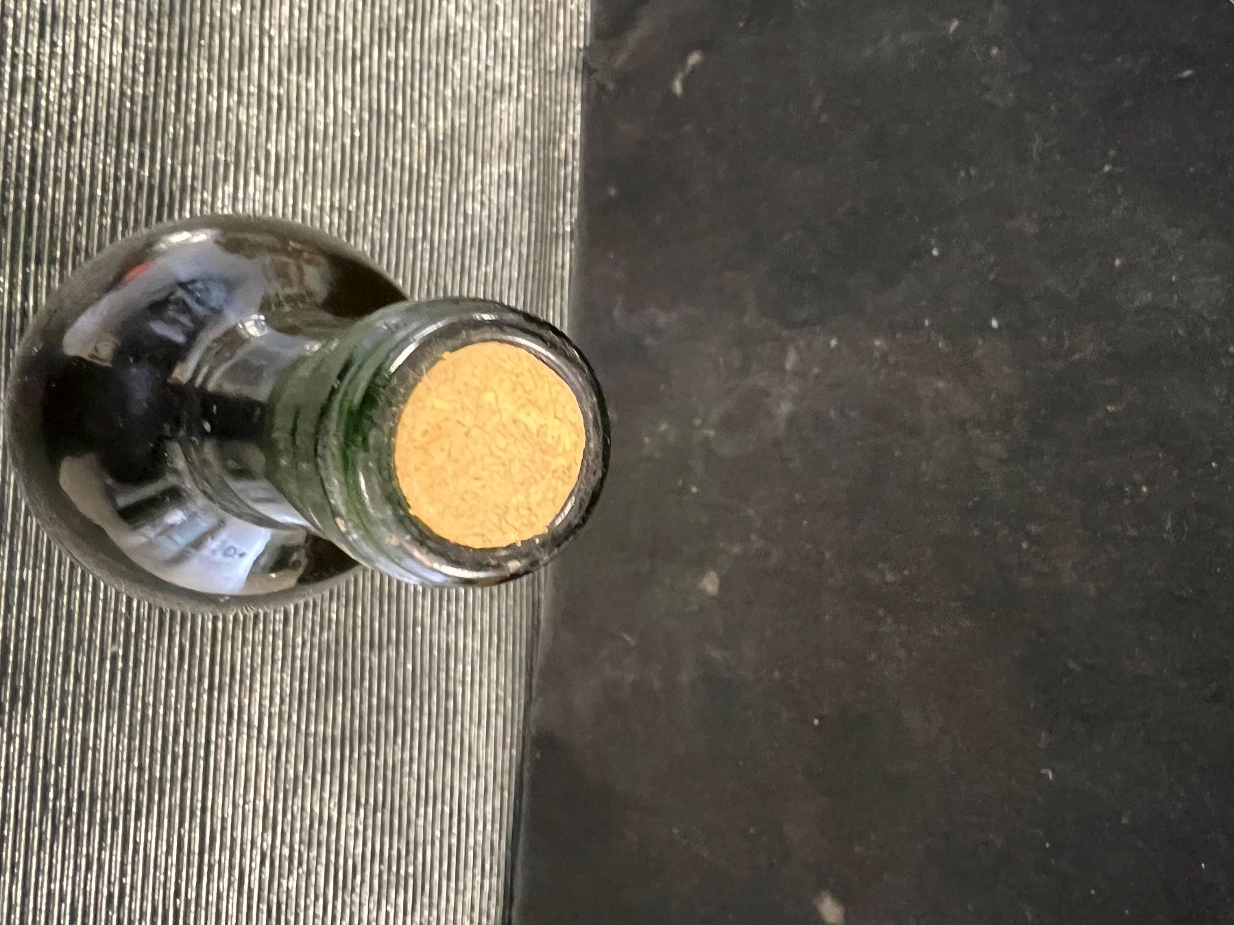 Bottiglie: BOUTEILLE SURPRISE???? – Nuovo (secondo la descrizione) da Genève venduto da Leboucheoreilles 1
