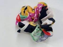 Scrunchie 100% Seide hand made Silvia-K bunt abstrakt rework