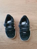 Adidas Kinder Turnschuhe Klettverschluss Grösse 22 schwarz