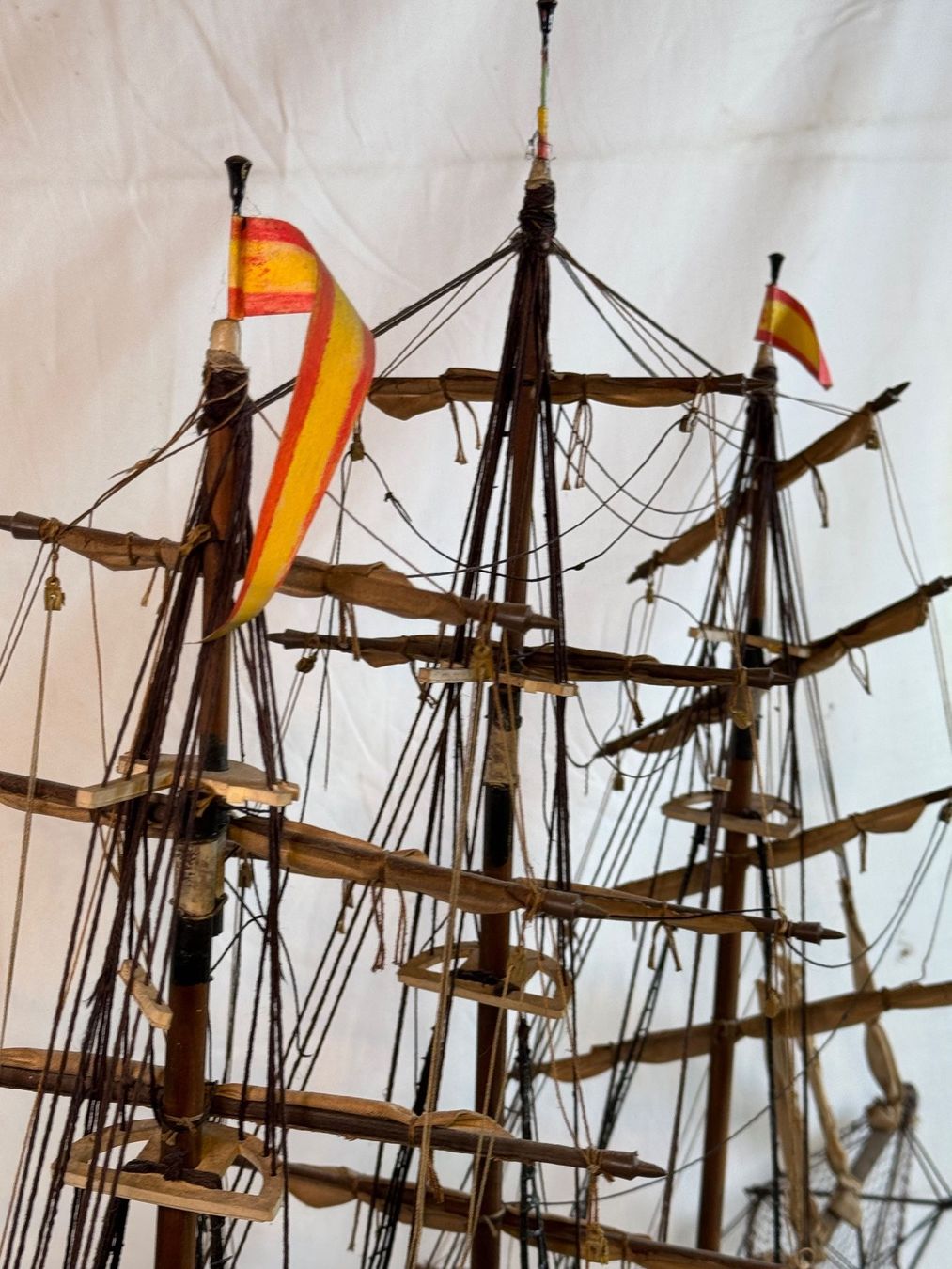 Kit di modellismo & Modellini statici: Schiffsmodell Spanische Fregatte, – Usato da Sachseln venduto da BONATI01 6