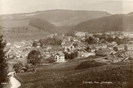Couvet   NE    -     Vue générale