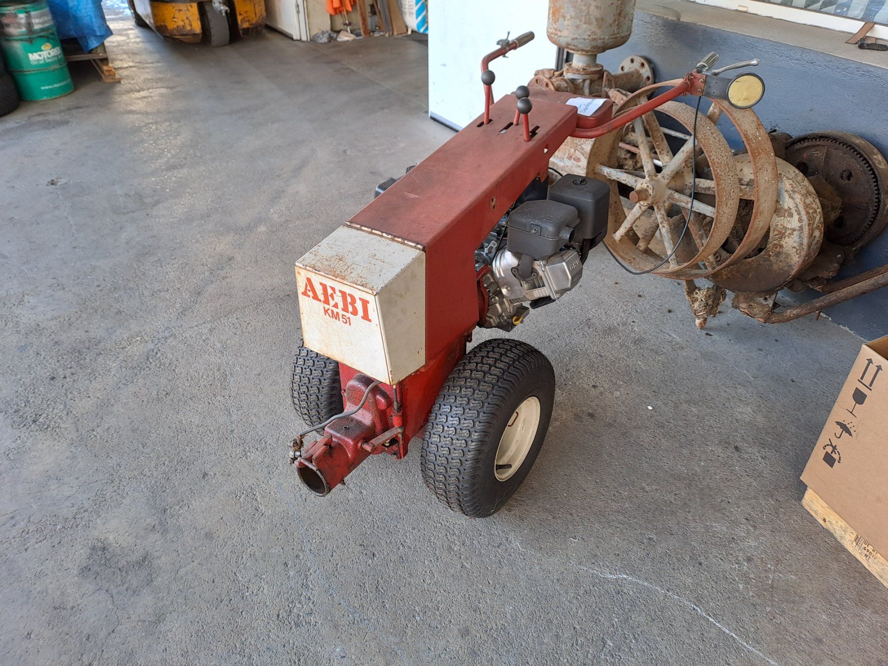 Aebi Tutte le macchine: AEBI KM51 – Usato da Riedtwil venduto da Scania94D-