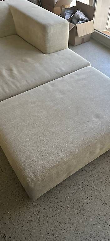 Sofas: Canapé avec un pouf  – Gebraucht aus Plan-les-Ouates von emma1981 3
