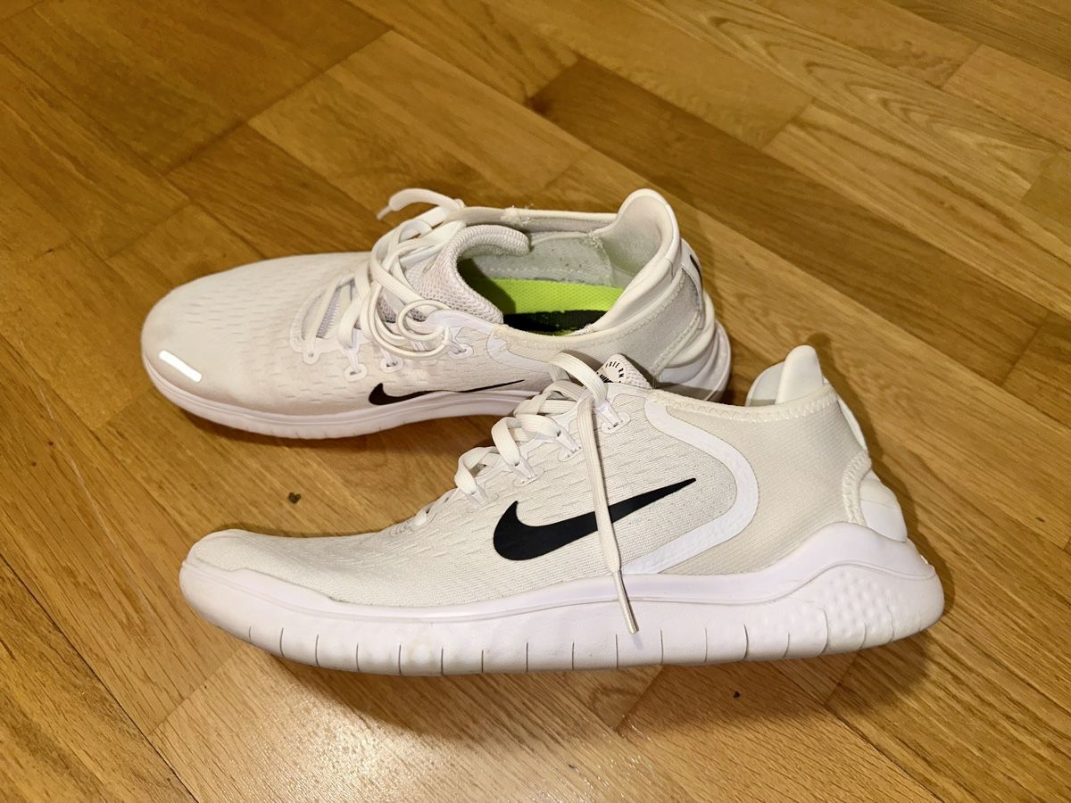 Nike Scarpe da uomo: Nike Free Run, weiss, Grösse 44.5 – Usato da Bern venduto da rub_8mhx