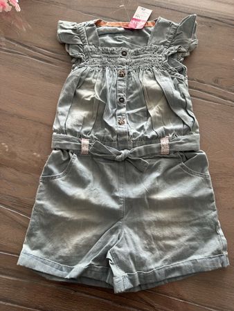 Jeans Jumpsuit Gr. 122, neu mit Etikett!