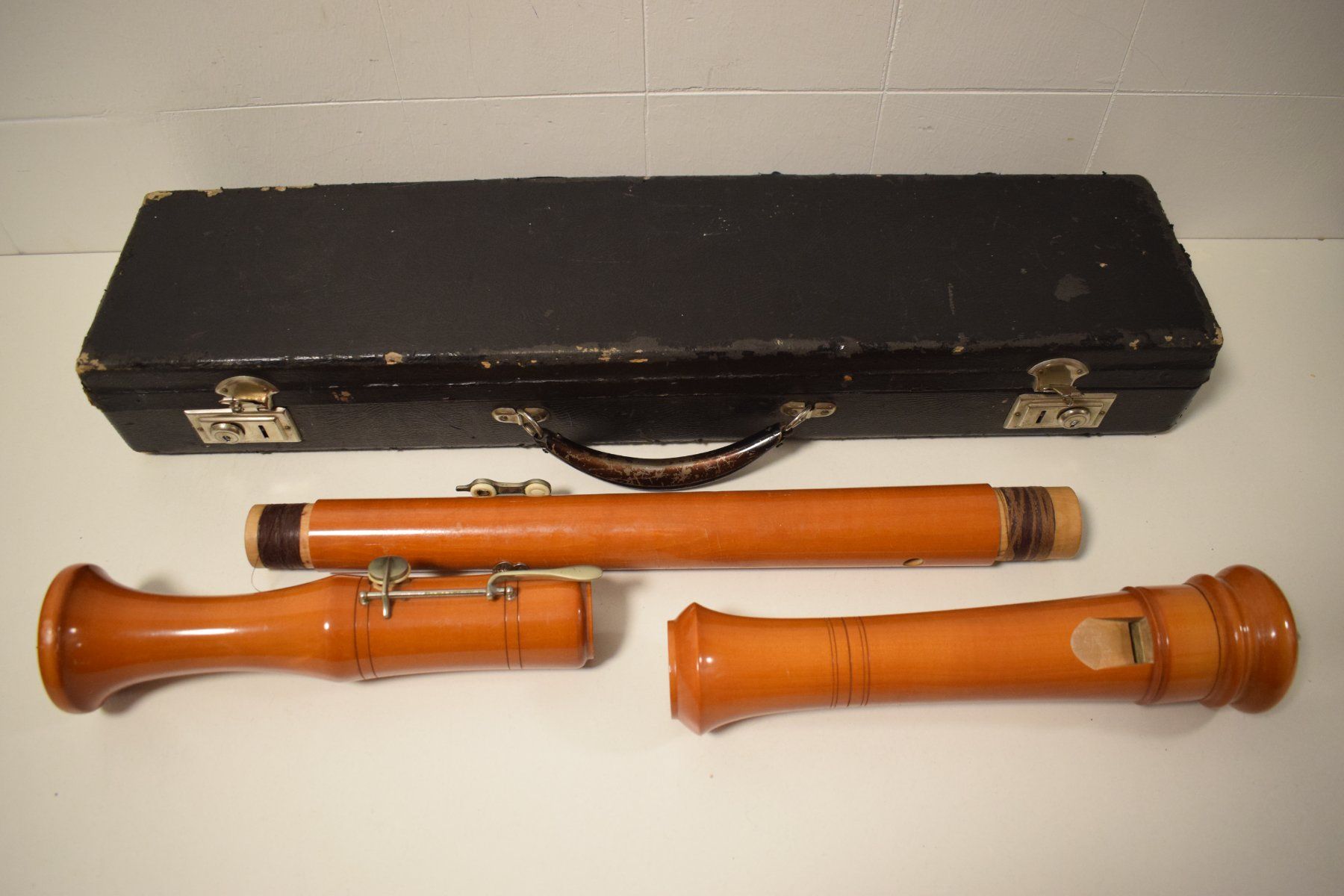 Strumenti musicali: Grosse Holzflöte – Usato da Zürich venduto da Brockito 1