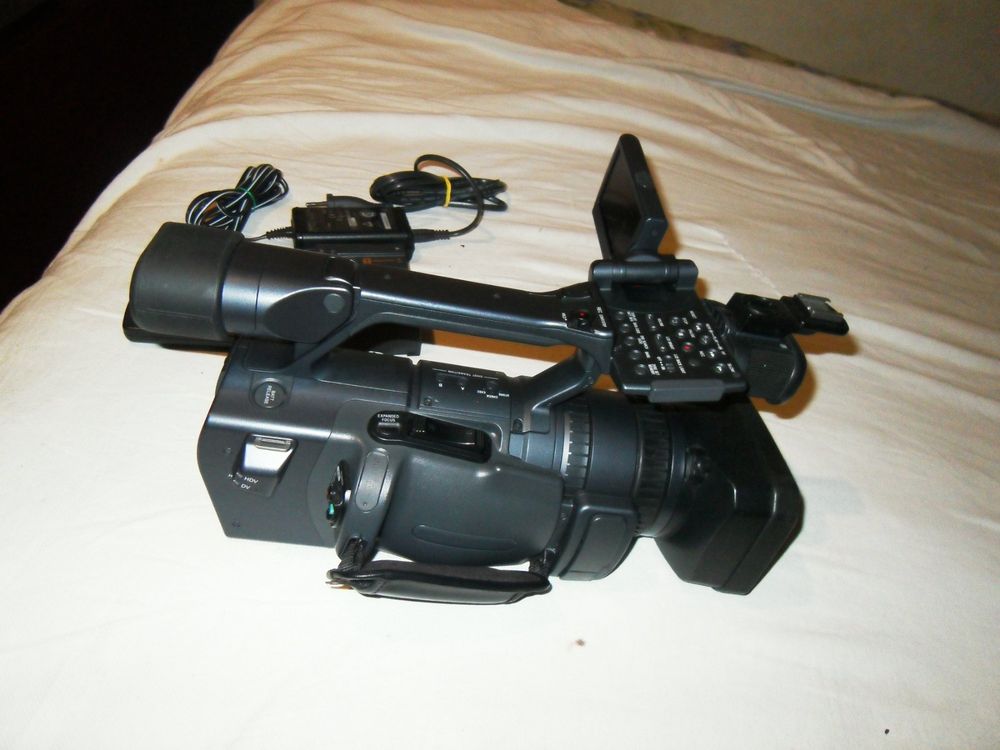 Sony Camcorder: SONY FX1 Semi- professional camera Mini HDV Tape – Gebraucht aus Zuchwil von t.rachel 1