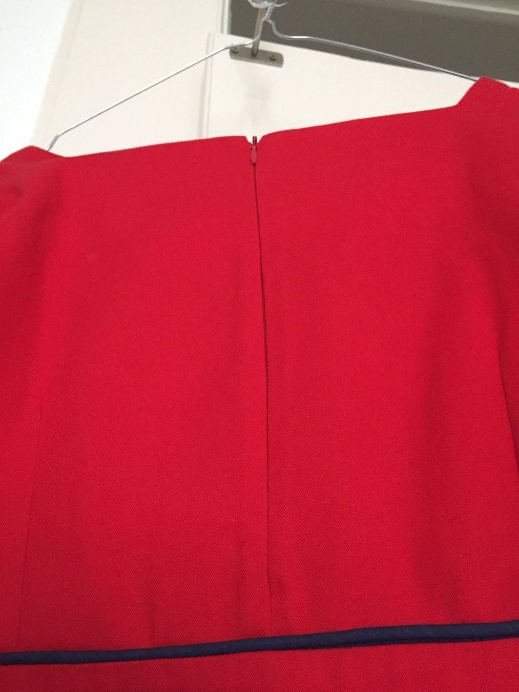Kleider: Robe confectionnée à la main – Gebraucht aus Genève von Donnet2 5