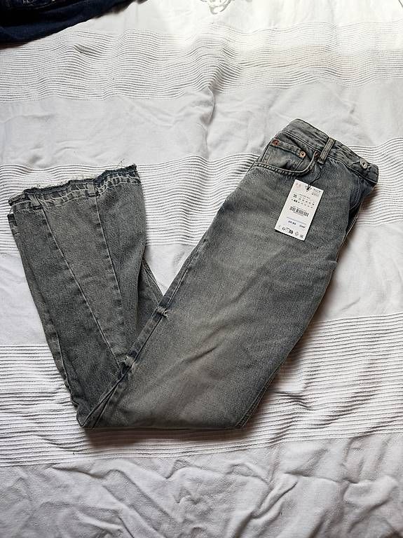Jeans: Zara flared jeans – Usato da Geuensee venduto da mar_ld75