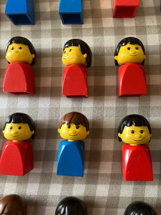 20 einfache alte Lego Personen ab 1 Franken | Kaufen auf Ricardo