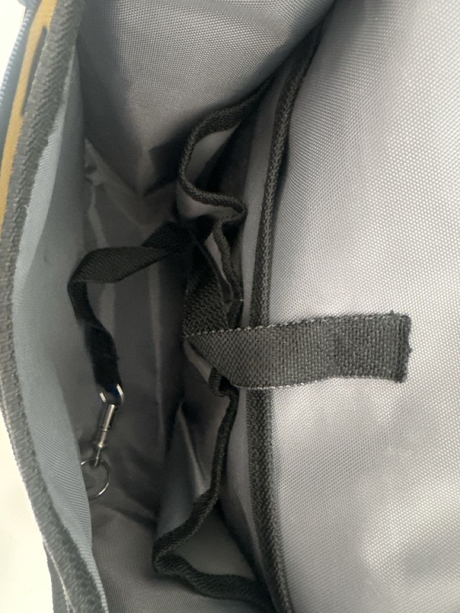 Sacs femmes: Tasche  – D'occasion à Sins par kar_7rky 2