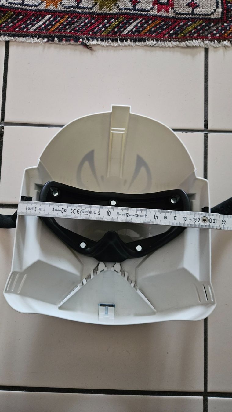 Maschere: Maschera di plastica "clone trooper" Star Wars – Usato da Melano venduto da H-Sara 3