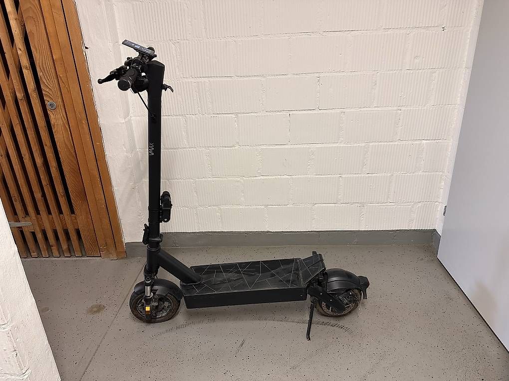 Kickboard: E-Scooter VMAX  – D'occasion à Worb par Sab.ha