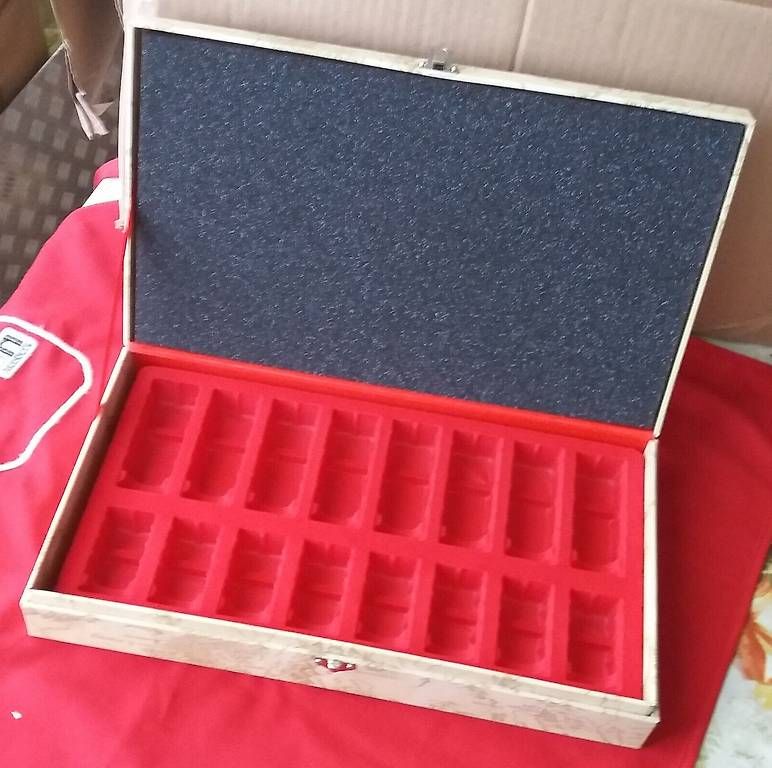 Jeux: Herr der Ringe Schachkoffer De Agostini Eaglemoss – Neuf avec emballage d'origine à Bonstetten par Guten 1