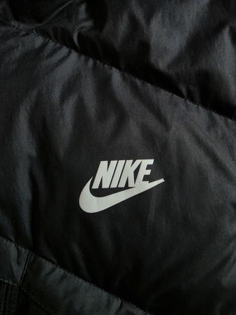 Nike Air Max Storm-Fit Puffer Jacke Daunenjacke 2XL Schwarz