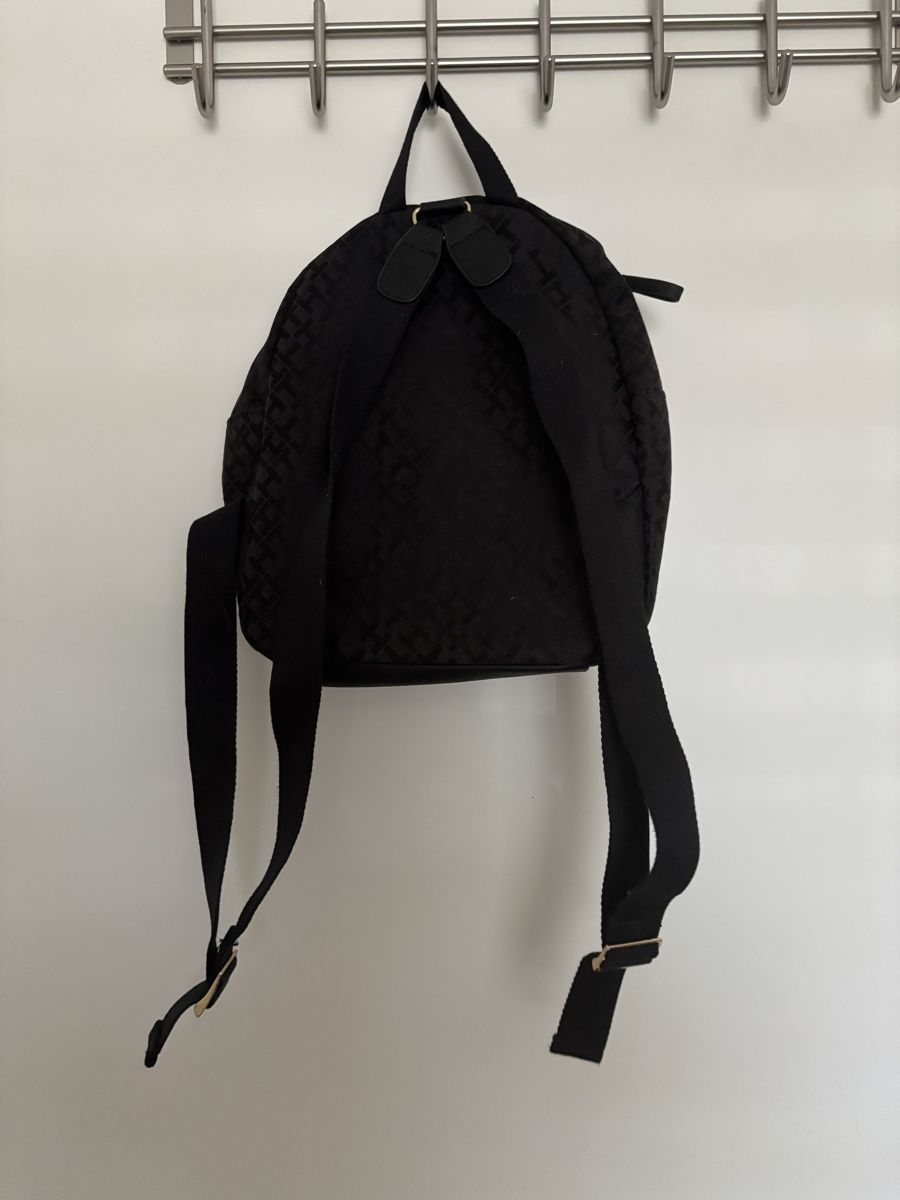 Tommy Hilfiger Zaini: Tommy Hilfiger Rucksack  – Usato da Hunzenschwil venduto da ede_h8tt 1