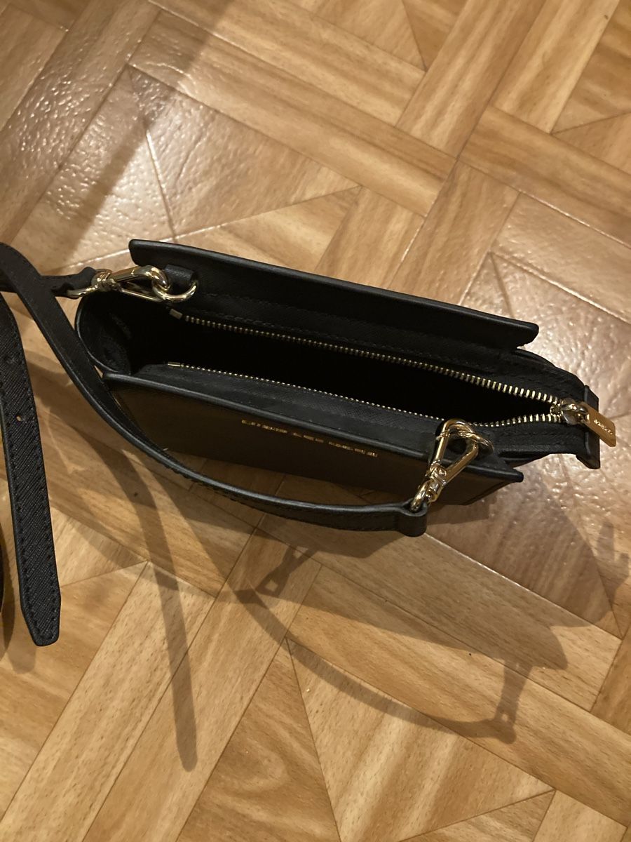 Michael Kors Sacs femmes: Michael Kors Handtasche – D'occasion à Weiach par Mona310 1