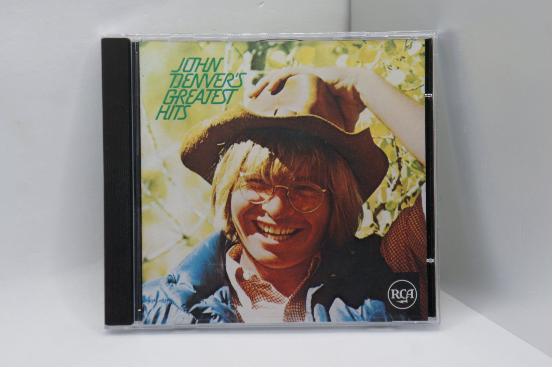 CDs: CD John Denver - Greatest Hits – D'occasion à Ernetschwil par luisvonerni