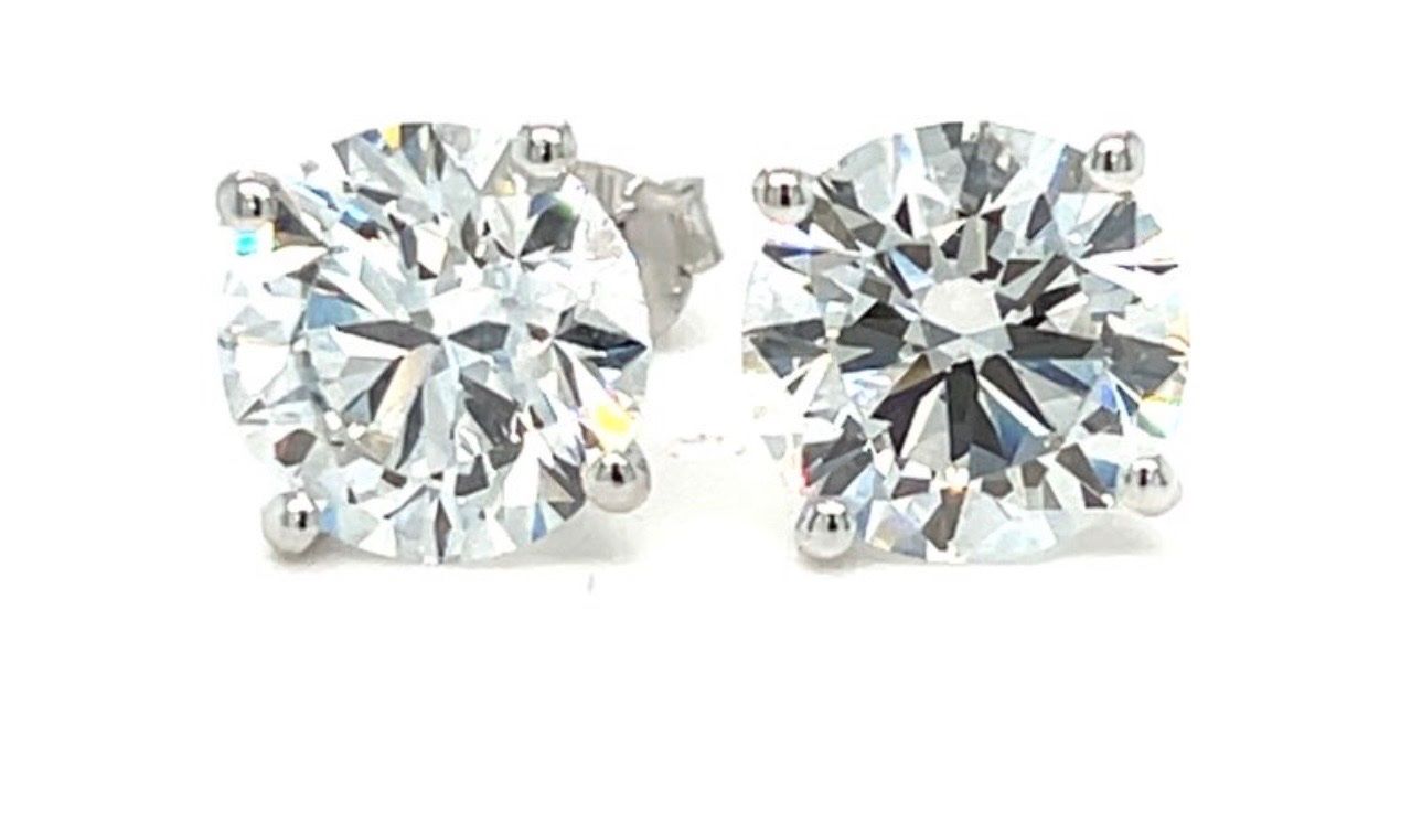 Orecchini pendenti & Orecchini a lobo: Boucles d or 4 carats en or blanc – Nuovo (secondo la descrizione) da Genève venduto da lka_65gh