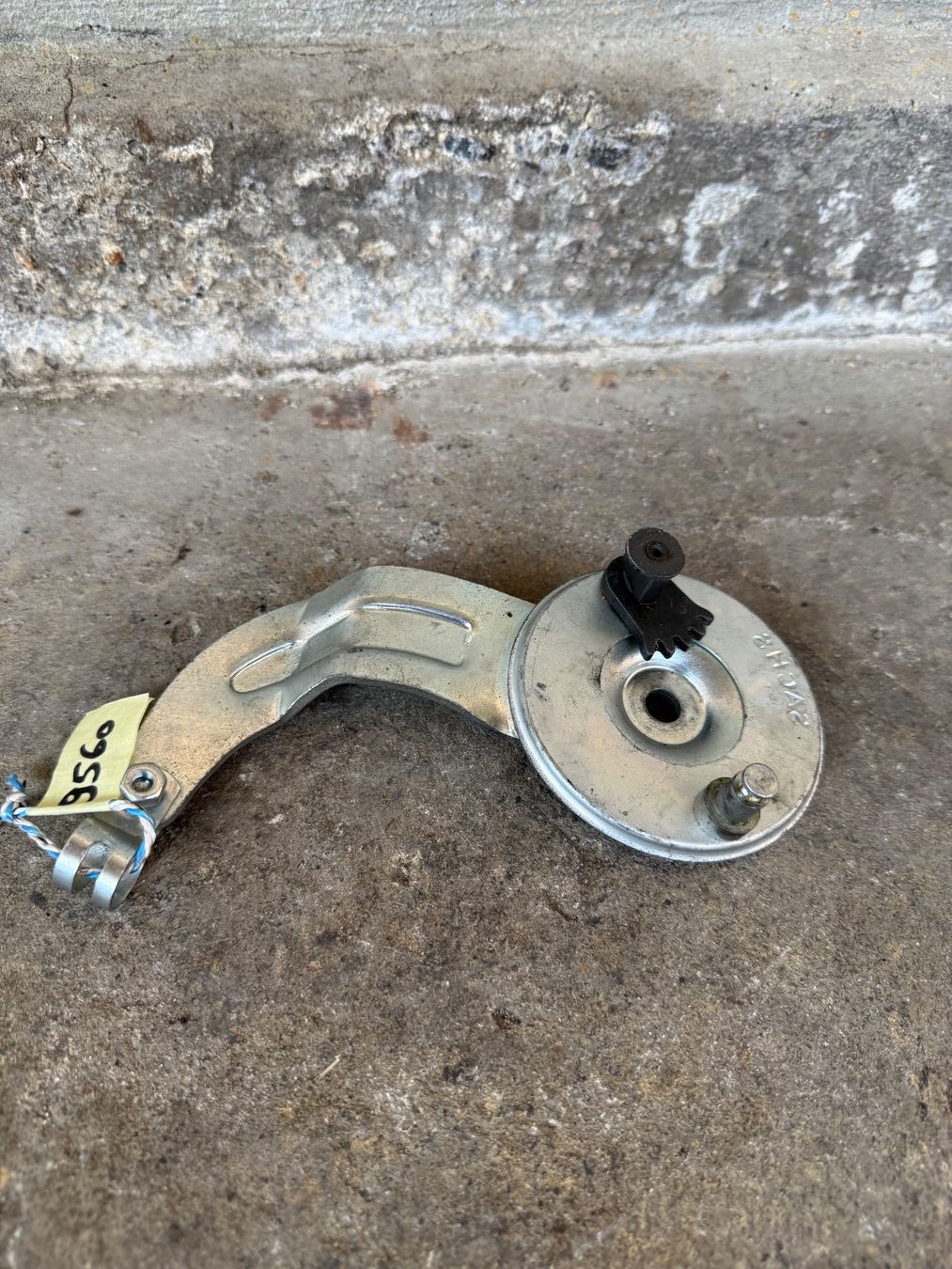 Sachs Parti ricambio per ciclomotori: Sachs HR 905 Rücktritt Bremsankerplatte – Usato da Fahrni b. Thun venduto da berger_tuning34 4