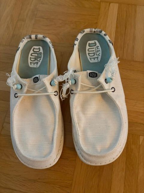 Scarpe da donna: Sommer - Schuhe, Schlüpfer "HEY DUDE" Gr. 40 – Nuovo (secondo la descrizione) da Walenstadt venduto da ricamul 1