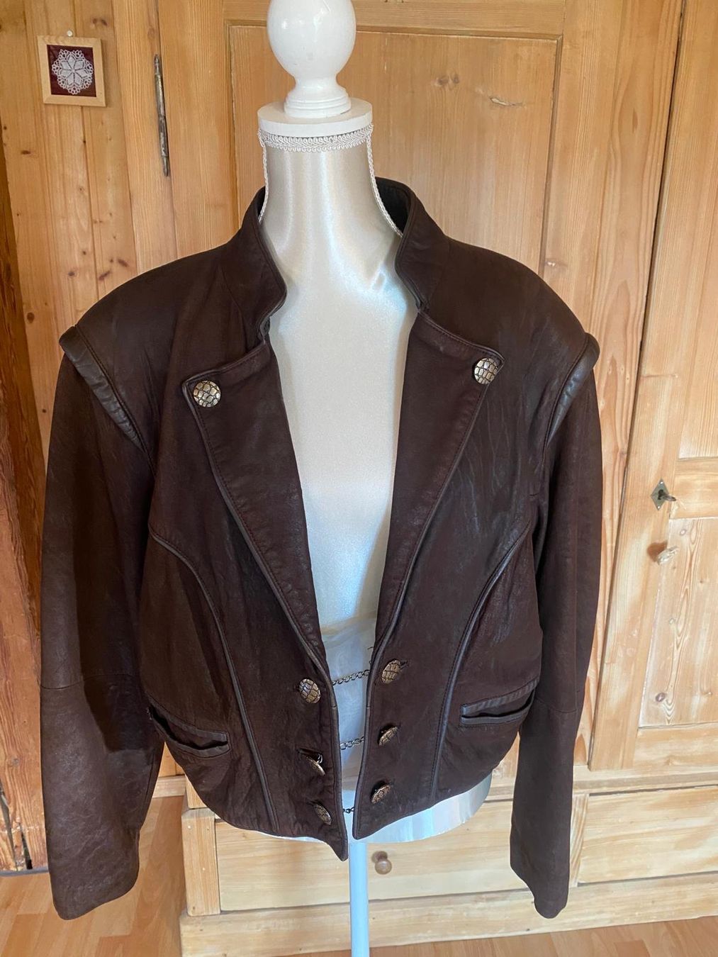 Giacche: Lederjacke braun Gr. 44 – Usato da Röschenz venduto da Tashroal