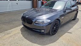 BMW 528i 