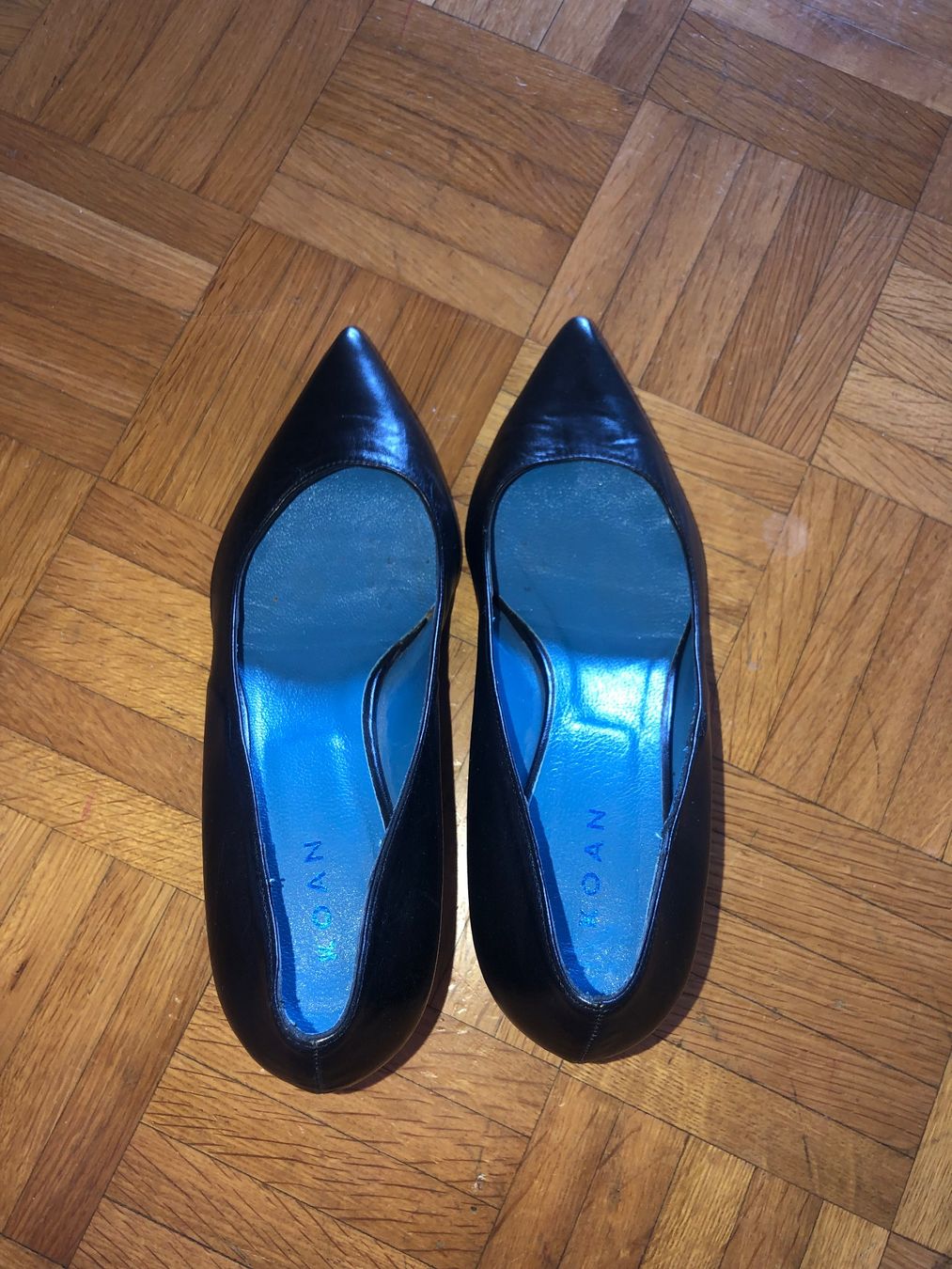 Scarpe da donna: Schuhe Pumps Leder Gr 37.5 – Usato da Zug venduto da estarthyme 2