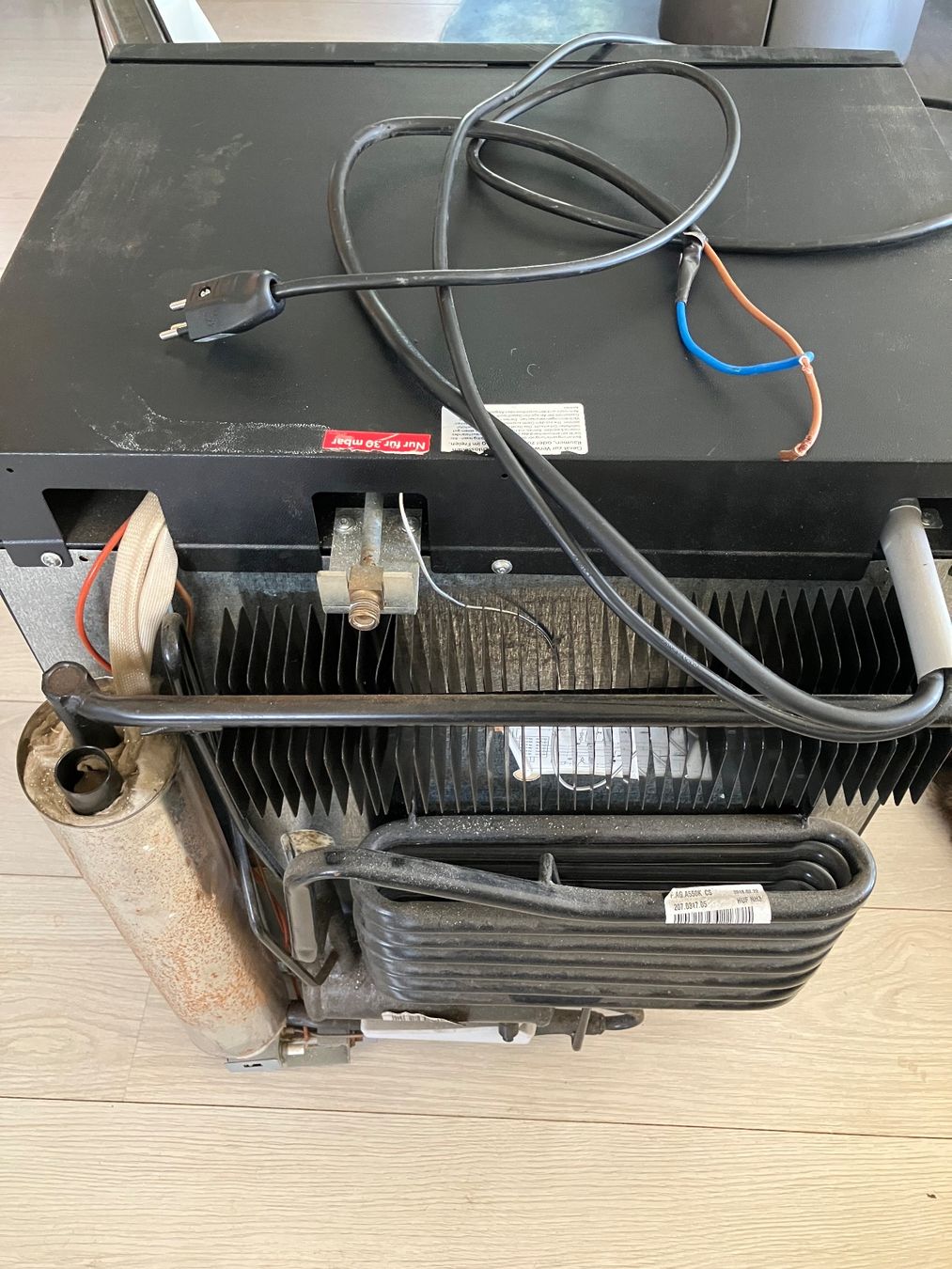 Frigoriferi: Frigo trimix Dometic CombiCool RF 60 - 12v, 230v, gaz 30mbar – Usato da Gillarens venduto da St-ephane 2