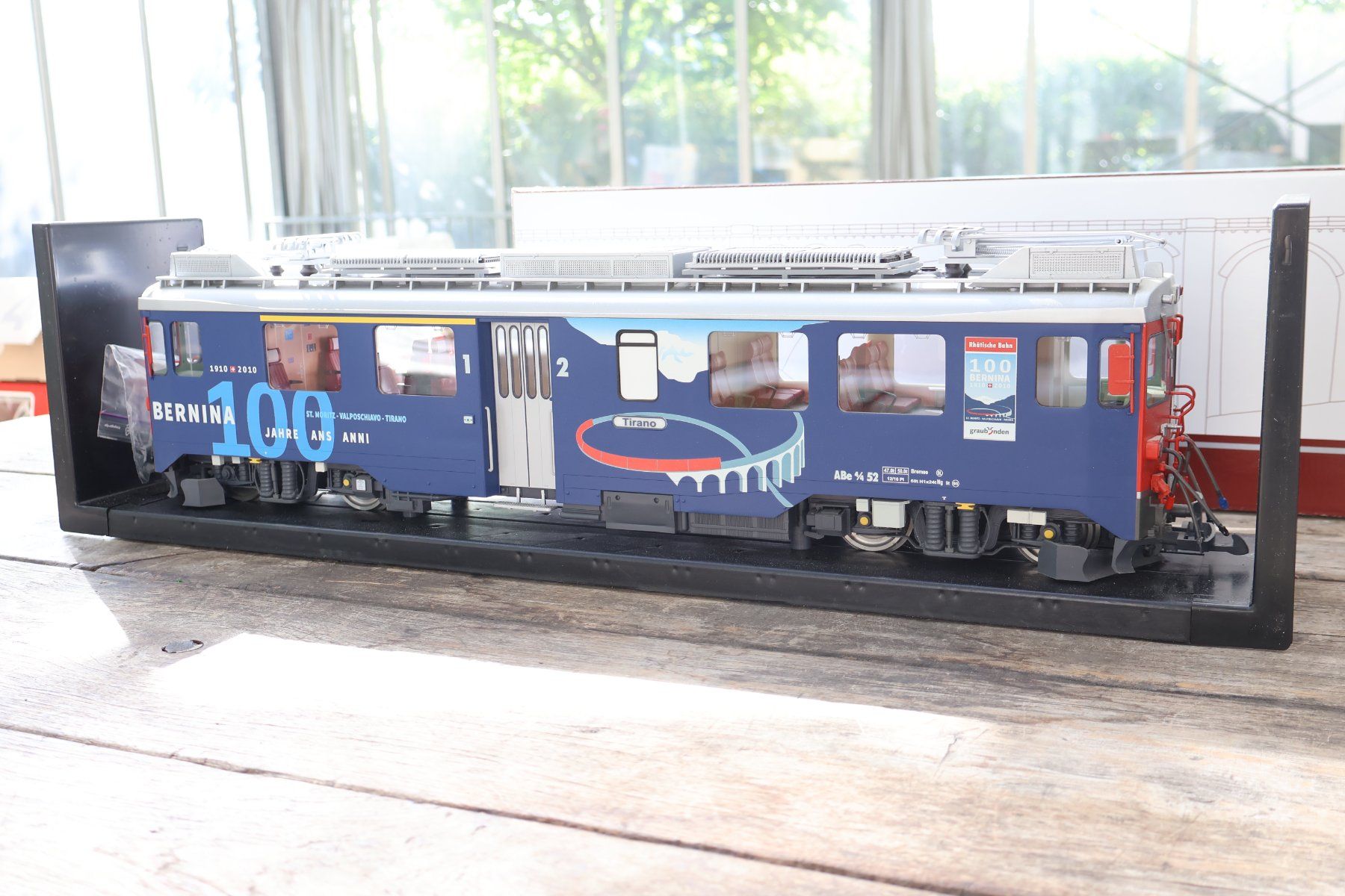 Modellini di ferrovie: ESU Pullman RhB Bernina Triebwagen E-Lok Digit + Sound 30394 – Usato da Winterthur venduto da Monstera 3