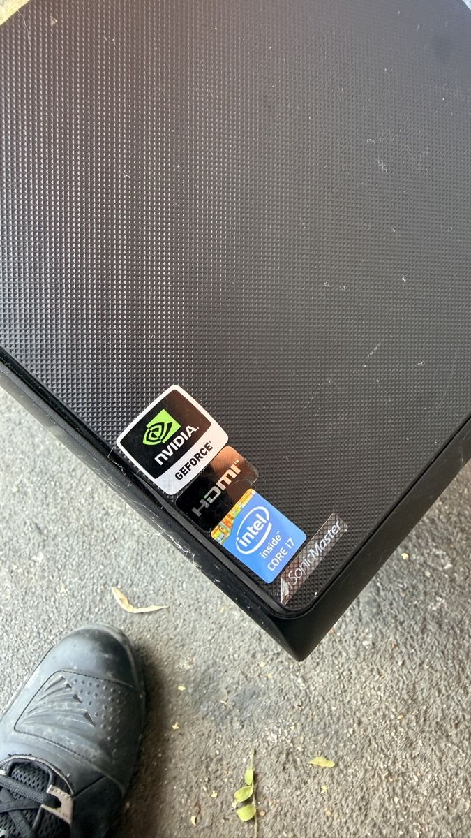 PC: ASUS Tower PC Intel Core i7 Nvidia GeForce used – Usato da Winterthur venduto da Alawi_47 1