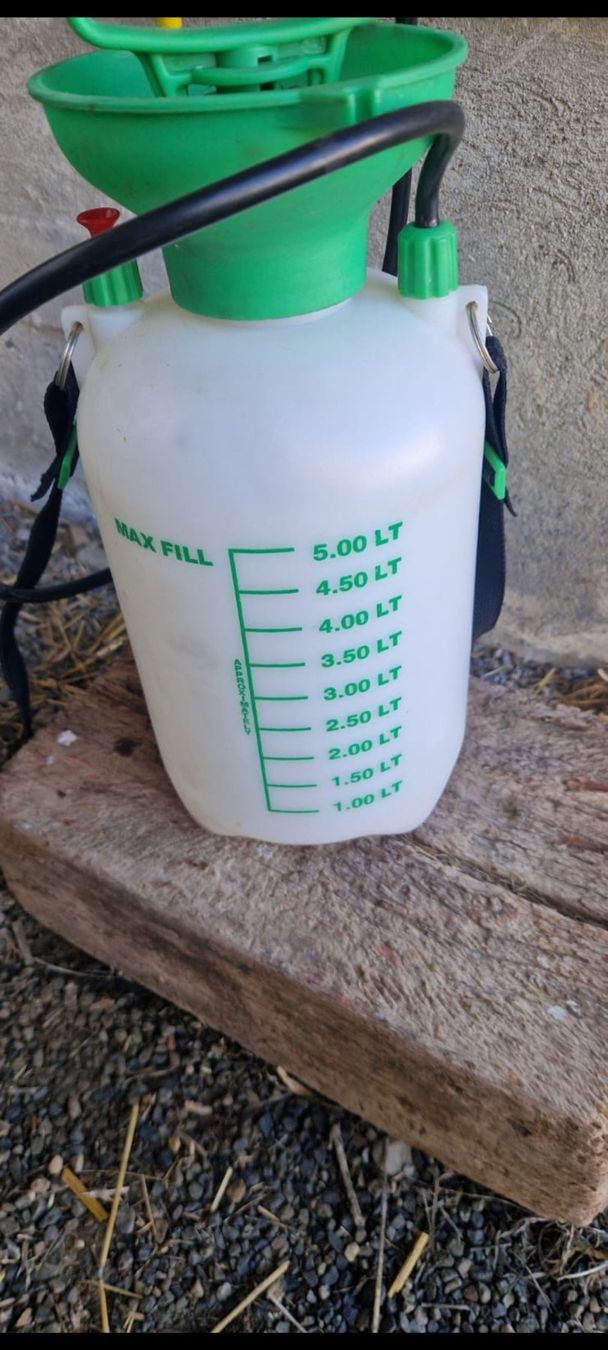 Technique médicale: Drucksprüher 5 Liter – D'occasion à Niederlenz par DaveDasWahnsinn 2