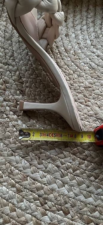Chaussures femmes: Pantolette hoch weiss Gr. 40 – D'occasion à Brügglen par niinelii 2